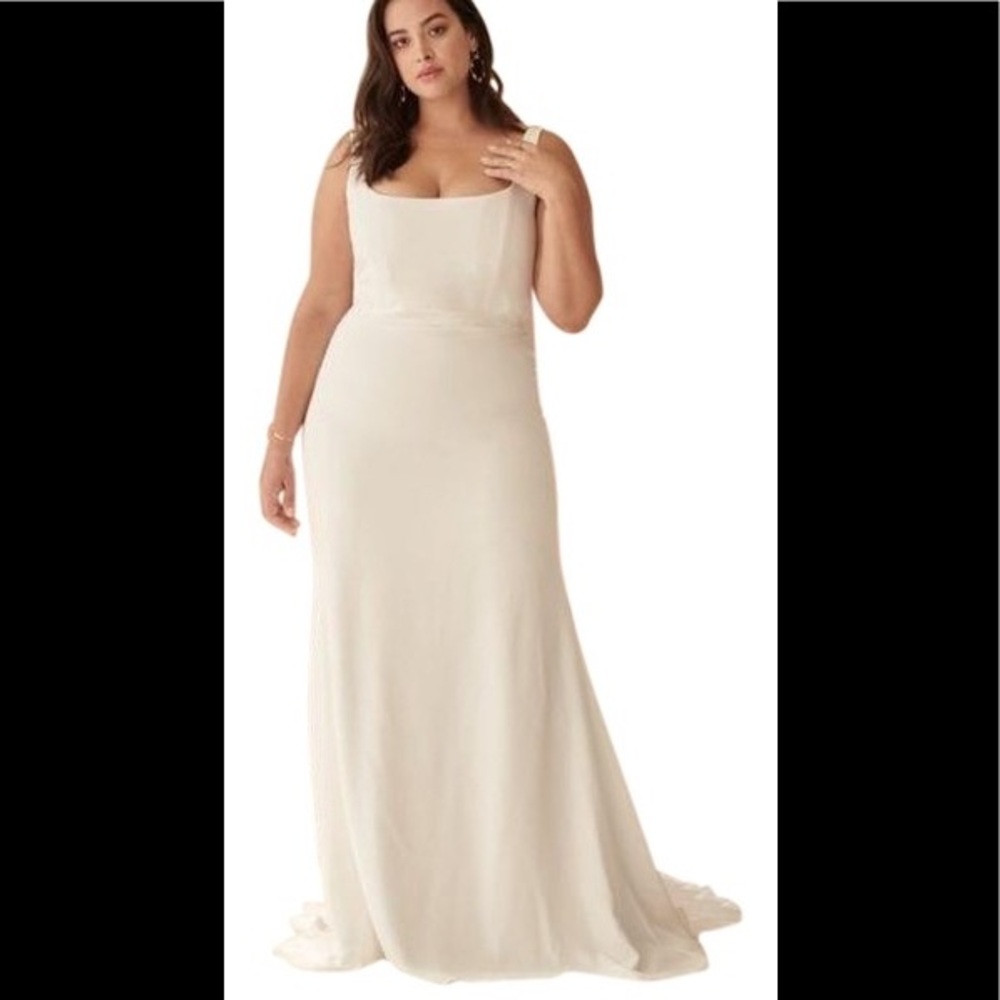 HAYLEY PAIGE Style #5904. Cashmere Sz.14